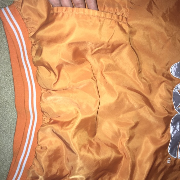 Tennessee vols jacket size L - Picture 4 of 4